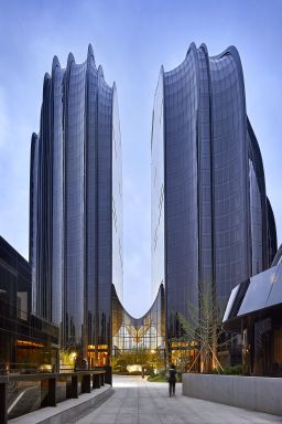 Chaoyang Park Plaza