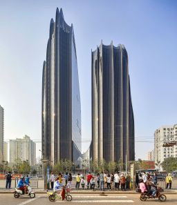 Chaoyang Park Plaza