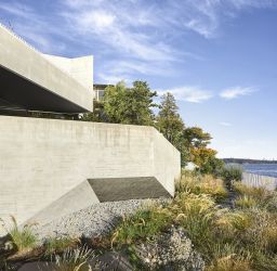 Liminal House